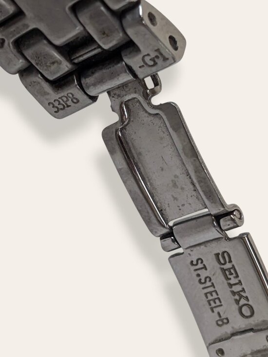 V. 80s Seiko Diamond & MOP 50m Watch - Picture 10 of 11